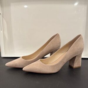 Marc Fisher Zala block heel pumps in natural suede size 7.5
